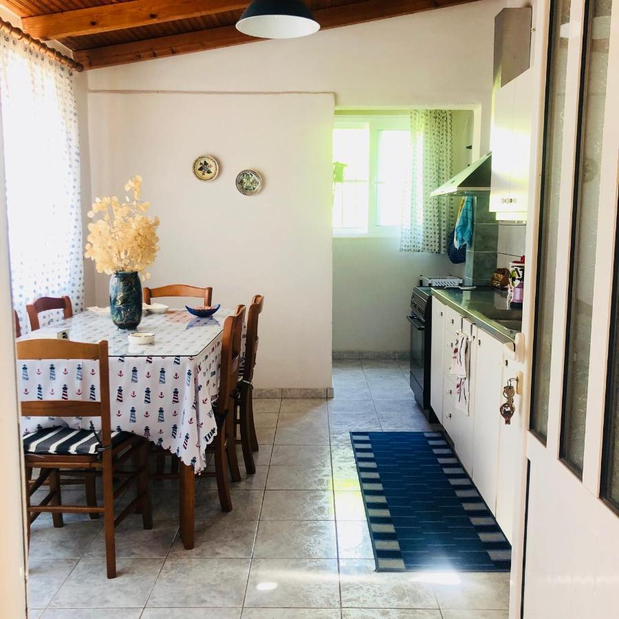Malou Garden House Near The Beach Glífa 外观 照片